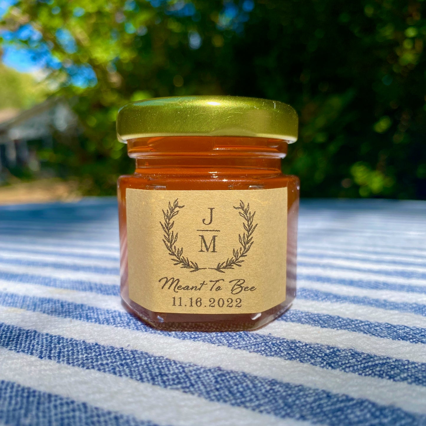 Elegant Honey Favor